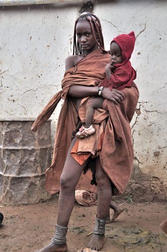 Himba mit Kind
