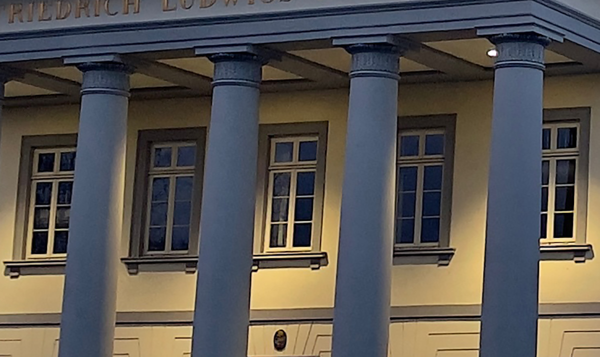 Büchereii-RAW Ausschnitt